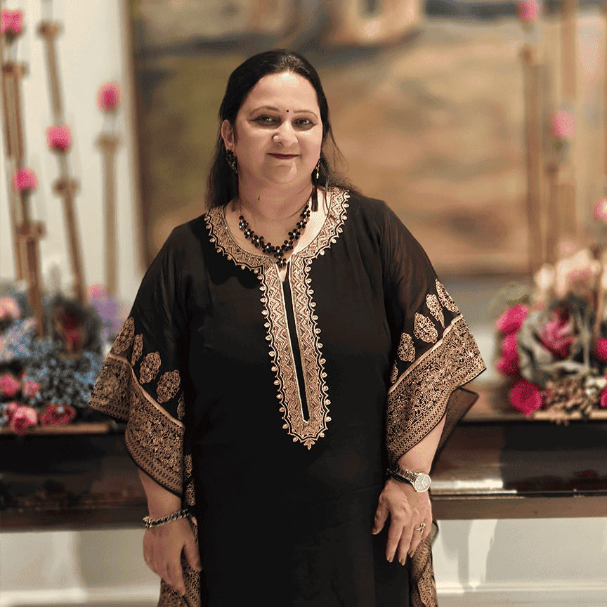 Tarot card reader in Mumbai